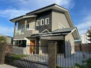 Casa / Sobrado para Venda em Palhoça/SC São Sebastião 3...