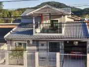 Casa / Sobrado para Venda em Palhoça/SC São Sebastião 4...