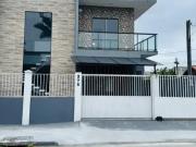 Casa / Sobrado para Venda em Paranaguá/PR Jardim Ouro...