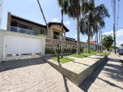 Casa / Sobrado para Venda em Paranaguá/PR Palmital 4 Quartos