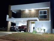 Casa / Sobrado para Venda em Pardinho/SP Ninho Verde 3...