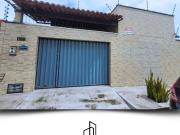 Casa / Sobrado para Venda em Parnamirim/RN Santos Reis 4...