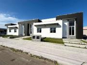 Casa / Sobrado para Venda em Passo de Torres/SC Praia...