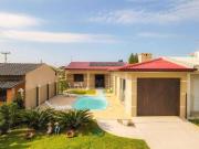 Casa / Sobrado para Venda em Passo de Torres/SC Xangrilá...