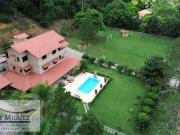 Casa / Sobrado para Venda em Paty do Alferes/RJ Centro 4...