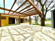 Casa / Sobrado para Venda em Pelotas/RS Laranjal 2 Quartos