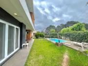 Casa / Sobrado para Venda em Pelotas/RS Três Vendas 4...