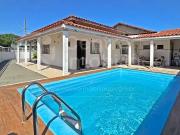 Casa / Sobrado para Venda em Peruíbe/SP Balneário Casa...