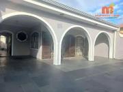 Casa / Sobrado para Venda em Peruíbe/SP Balneário Três...