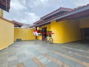 Casa / Sobrado para Venda em Peruíbe/SP Balneário Três...