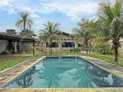 Casa / Sobrado para Venda em Peruíbe/SP Centro 3 Quartos