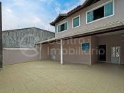 Casa / Sobrado para Venda em Peruíbe/SP Centro 5 Quartos