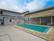 Casa / Sobrado para Venda em Peruíbe/SP Centro 6 Quartos