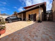 Casa / Sobrado para Venda em Peruíbe/SP Jardim Três...