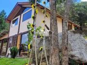 Casa / Sobrado para Venda em Petrópolis/RJ Araras 2 Quartos