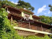 Casa / Sobrado para Venda em Petrópolis/RJ Araras 6 Quartos