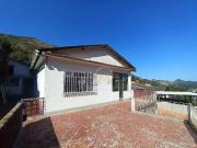 Casa / Sobrado para Venda em Petrópolis/RJ Caxambu 2 Quartos