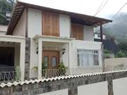 Casa / Sobrado para Venda em Petrópolis/RJ Centro 2 Quartos