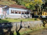 Casa / Sobrado para Venda em Petrópolis/RJ Centro 6 Quartos