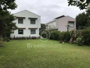 Casa / Sobrado para Venda em Petrópolis/RJ Duchas 3 Quartos