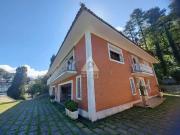 Casa / Sobrado para Venda em Petrópolis/RJ Quitandinha 4...