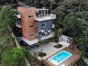 Casa / Sobrado para Venda em Petrópolis/RJ Retiro 3 Quartos