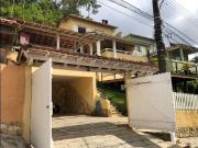 Casa / Sobrado para Venda em Petrópolis/RJ Retiro 4 Quartos