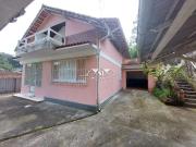 Casa / Sobrado para Venda em Petrópolis/RJ Simeria 4 Quartos
