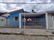 Casa / Sobrado para Venda em Pindamonhangaba/SP Centro 3...