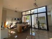 Casa / Sobrado para Venda em Pindamonhangaba/SP...