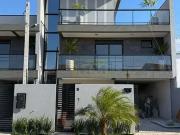 Casa / Sobrado para Venda em Pinhais/PR Alto Tarumã 3...