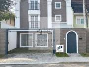 Casa / Sobrado para Venda em Pinhais/PR Centro 3 Quartos