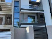 Casa / Sobrado para Venda em Pinhais/PR Centro 4 Quartos