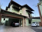 Casa / Sobrado para Venda em Pinhais/PR Weissópolis 4...