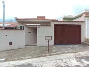 Casa / Sobrado para Venda em Poços de Caldas/MG Jardim...