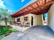 Casa / Sobrado para Venda em Poços de Caldas/MG Jardim...