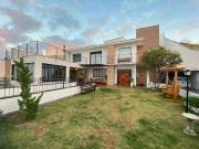 Casa / Sobrado para Venda em Poços de Caldas/MG Jardim...