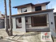 Casa / Sobrado para Venda em Poços de Caldas/MG Jardim...