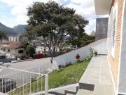 Casa / Sobrado para Venda em Poços de Caldas/MG Vila...