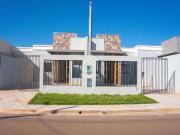 Casa / Sobrado para Venda em Ponta Grossa/PR Cará cará 3...