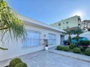 Casa / Sobrado para Venda em Ponta Grossa/PR Uvaranas 3...