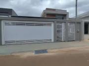 Casa / Sobrado para Venda em Ponta Grossa/PR Uvaranas 3...