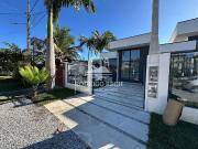 Casa / Sobrado para Venda em Pontal do Paraná/PR...