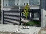 Casa / Sobrado para Venda em Pontal do Paraná/PR...