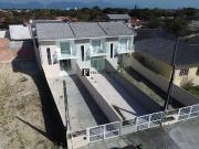 Casa / Sobrado para Venda em Pontal do Paraná/PR Canoas...