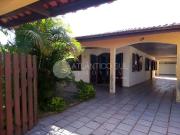 Casa / Sobrado para Venda em Pontal do Paraná/PR Santa...
