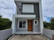 Casa / Sobrado para Venda em Porto Alegre/RS Aberta dos...