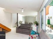 Casa / Sobrado para Venda em Porto Alegre/RS Azenha 3...