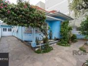 Casa / Sobrado para Venda em Porto Alegre/RS Azenha 3...