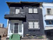 Casa / Sobrado para Venda em Porto Alegre/RS Azenha 5...